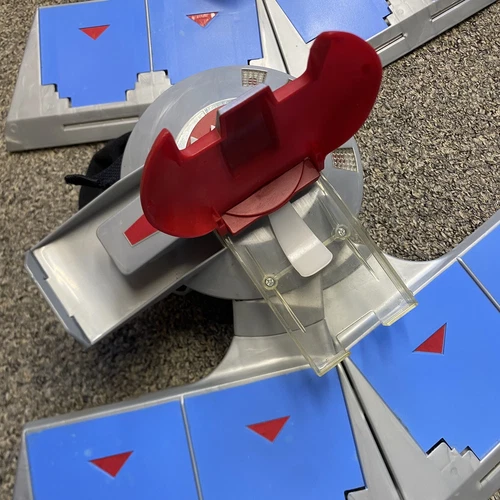 2 piezas YuGiOh! Lanzador de tarjetas de disco de duelo edición 25 aniversario Yu-Gi-Oh cosplay - Imagen 5 de 11
