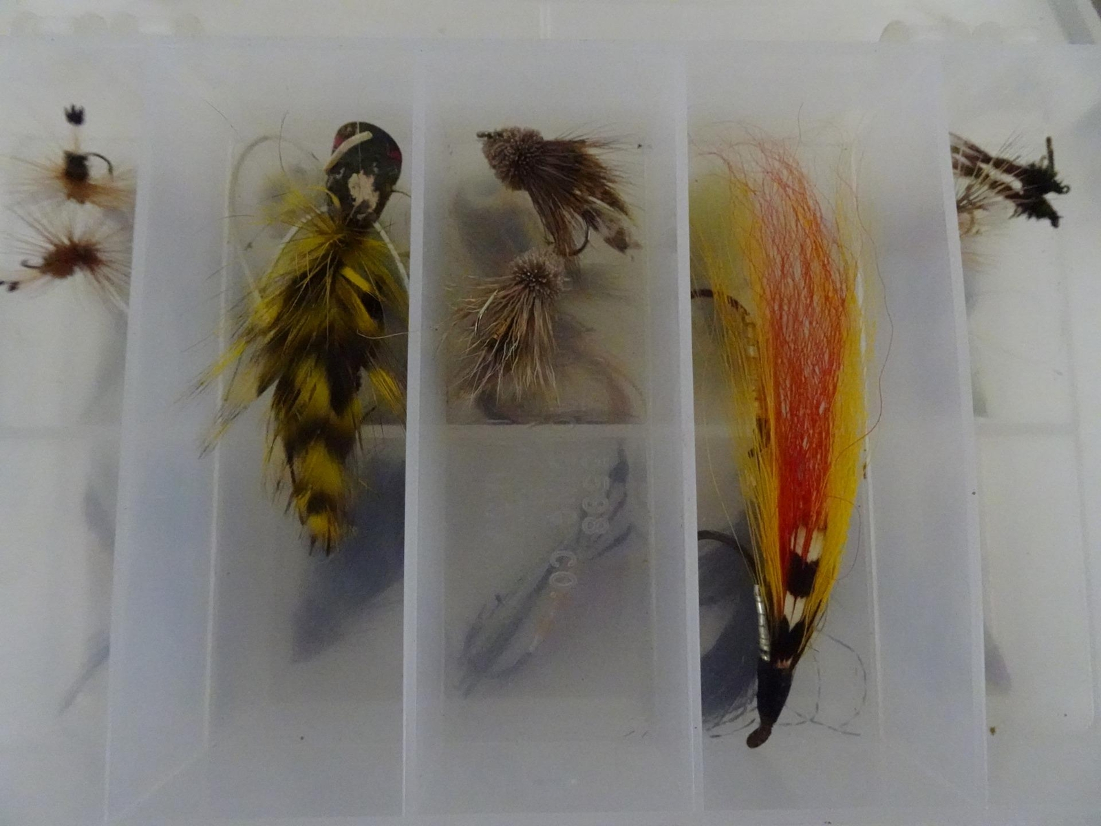 Mixed Lot 85 Fly Fishing Flies Wooly Worm Nymph Dry Bead Head Streamers