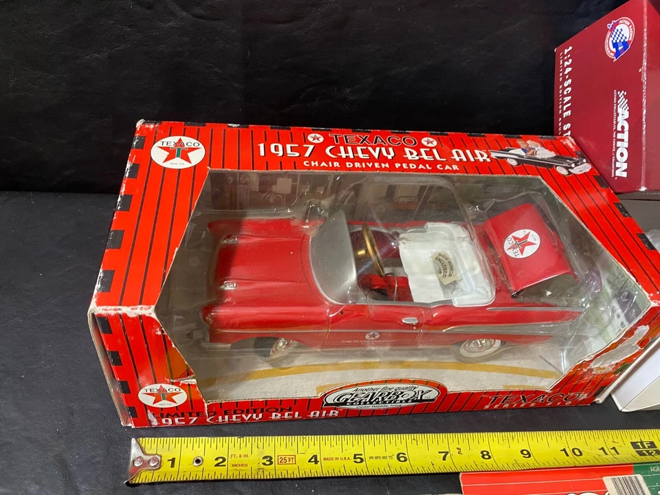 Texaco Gearbox Bel Air ACTION Jeff Gordon Coca-Cola Truck 1940 Coupe diecast lot - Image 2 of 4