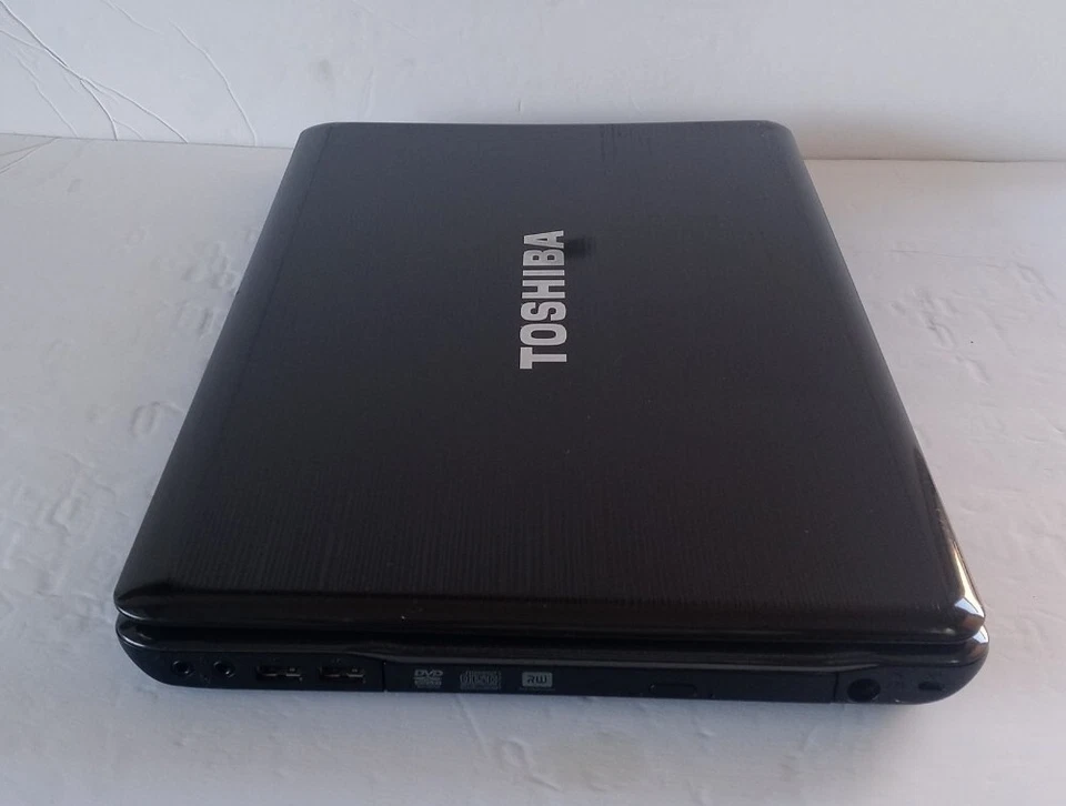 TOSHIBA SATELLITE P755-S INTEL CORE i7-2430 M 2.20 GHz 8GB 500GB WIN 7 PRO - Image 3 of 4