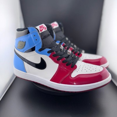 Jordan 1 Retro High Fearless UNC Chicago Sz 11.5