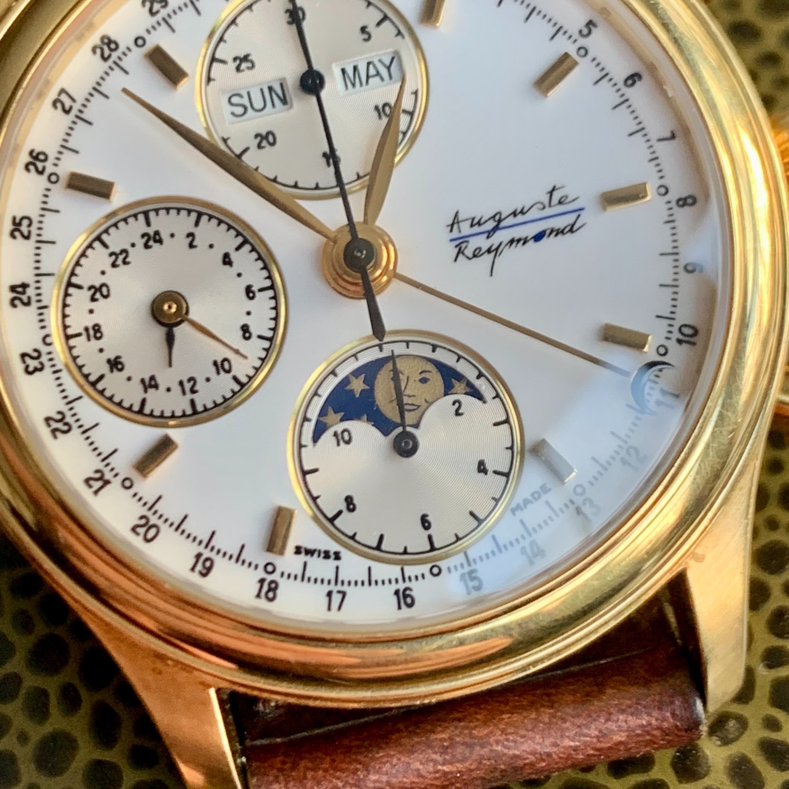 August Raymond 18K Solid Gold Heavy Case Chronogr… - image 4