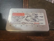 Vintage PERRINE #96 Hinged Aluminum Fly Box  Fishing Case 