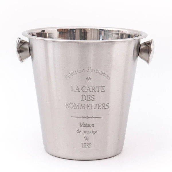 QUIDAOSO Portabottiglie per birra/lattina/vino (refrigeratore/mini secchiello per ghiaccio) per doccia, supporto a parete, accessori per birra, divertenti regali di compleanno (01 grigio