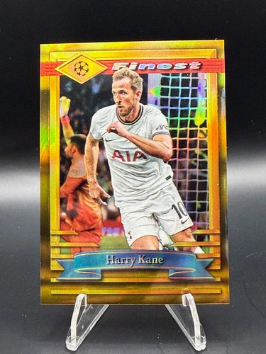 2022-23 Topps Finest Flashbacks UEFA GOLD Refractor /50 Harry Kane #64 Soccer