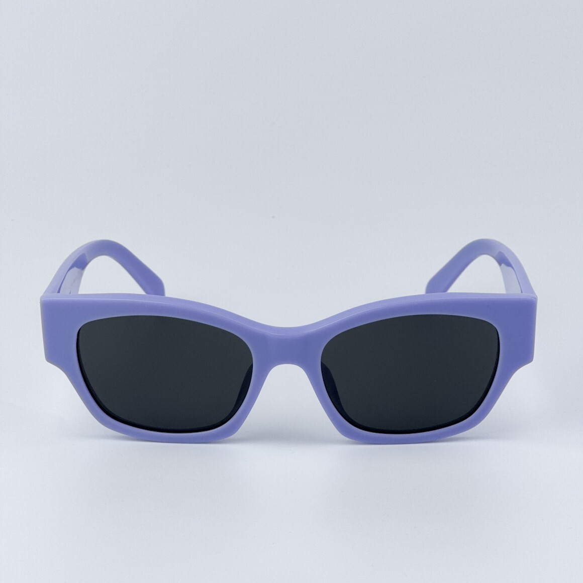 Celine Men Sunglasses Shiny Lilac Smoke Cat Eye CL40197U 78A  display picture 3