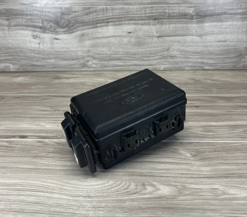 Ford F250 F350 SD Excursion 2000-2004 5,4 gas motor caja de conexiones de fusibles OEM Foto 2 de 4