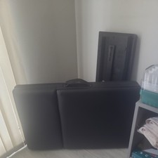 Portable Folding Massage Table with Face Hole