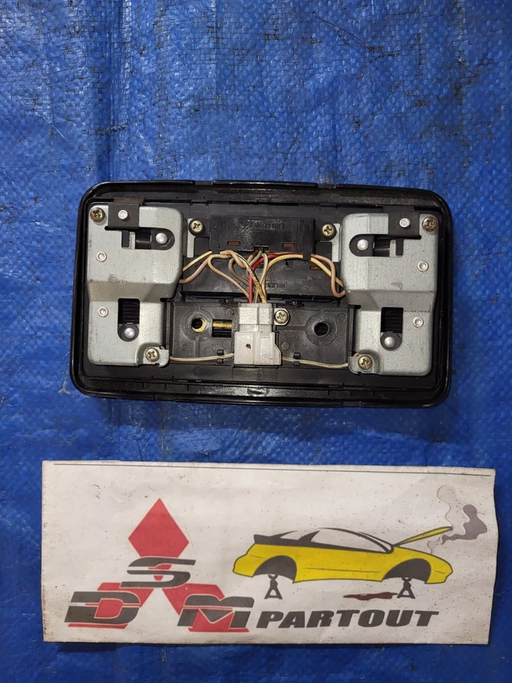 Mitsubishi Eclipse GSX / Talon TSI 89-94 Turbo 1G DSM Dome Light stock#G1 - Image 2 of 2