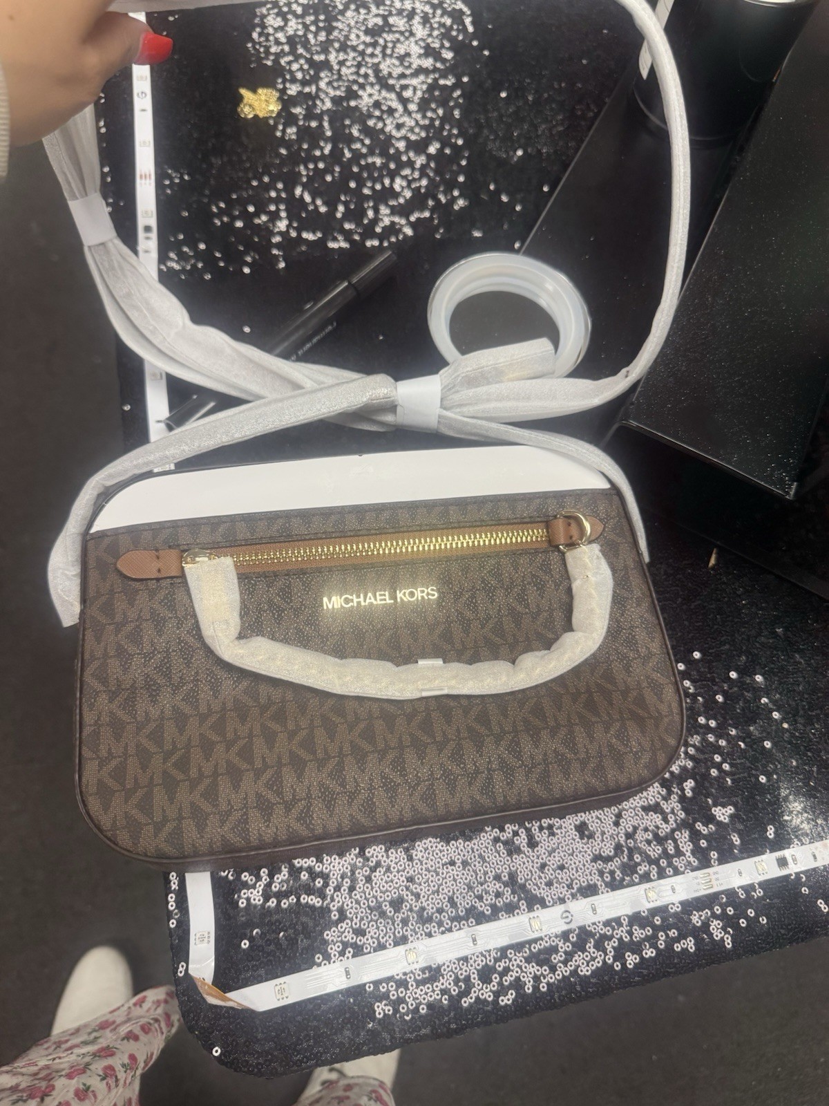 Michael Kors Women's Crossbody Bag Brown thumbnail 3