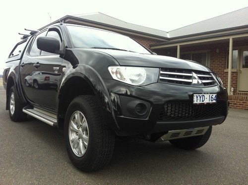 AUSTRALIAN MADE UNDERBODY BASH PLATE SUIT MITSUBISHI TRITON ML-MN 2007-2015 - Picture 2 of 8