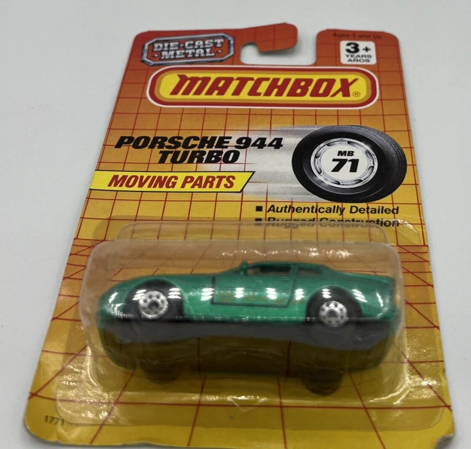 Matchbox 1990 Vintage Superfast MB 71 verde Porsche 944 Turbo nuevo en tarjeta Foto 3 de 4