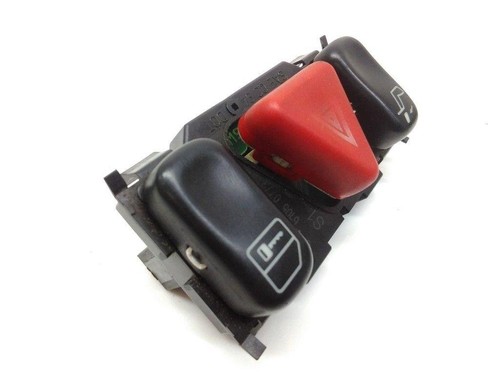 Mercedes- Benz E (W210) 1996 Warnblinkschalter 2108201310 20622538