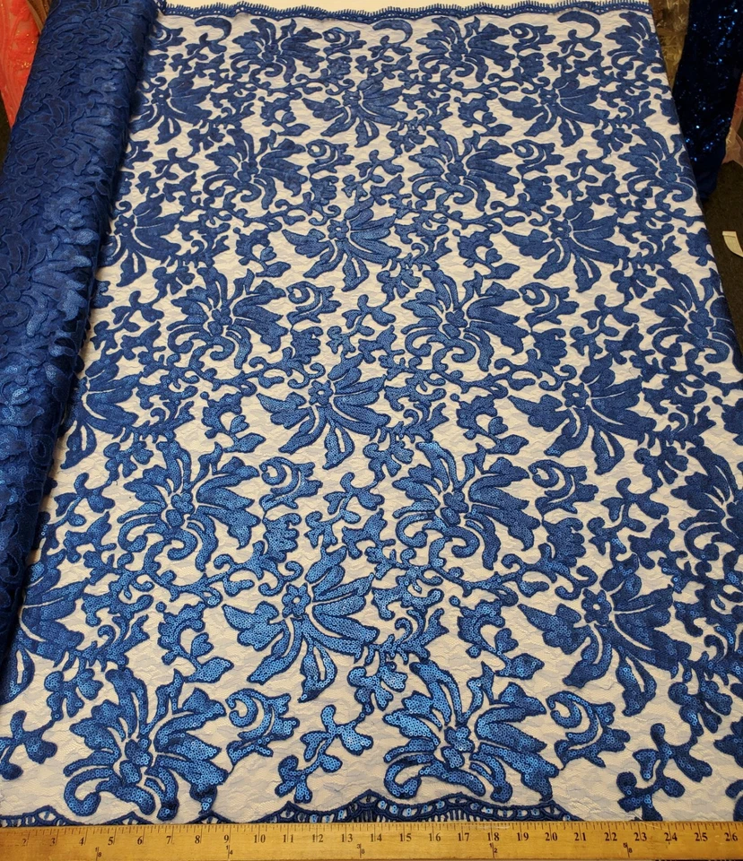 Tela de lentejuelas de malla de ganchillo de nailon bordado floral azul real "The Beyonce Lace" Foto 3 de 4