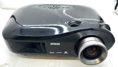 Epson EMP-TW700 597 Lamp Hours Dim Display Powerlite Pro Cinema Projector Black