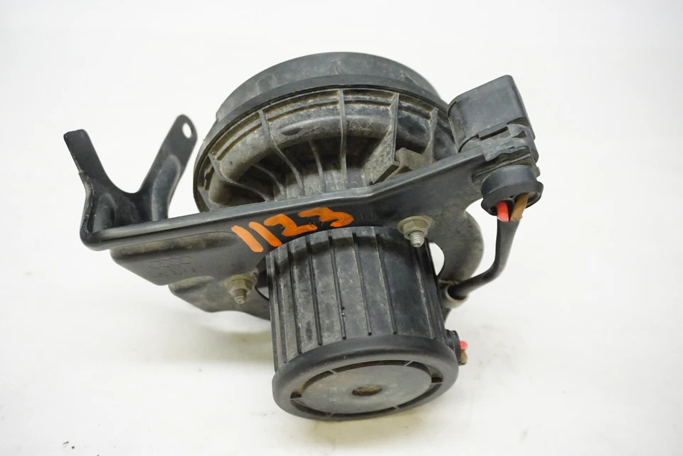 12-18 AUDI A6 A7 Secondary Air Circulation Pump 079959231 - Imagem 3 de 4