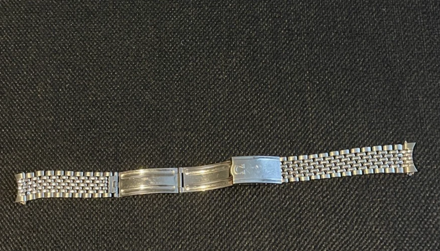 Omega No. 12 1502 Steel Clasp Bracelet Beads 1960s 1970s Vintage End Links - Image 2 of 4