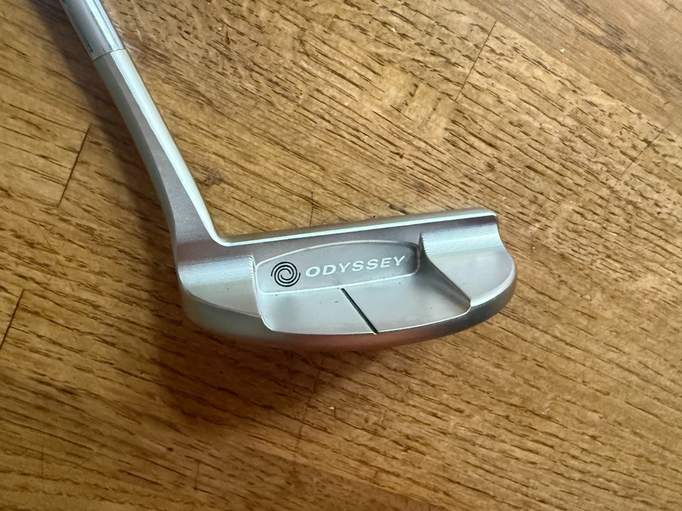 ODYSSEY White Damascus # 9 33Inch Putter, Rare Round Head, Japan, Exc. Condition - Image 2 of 4