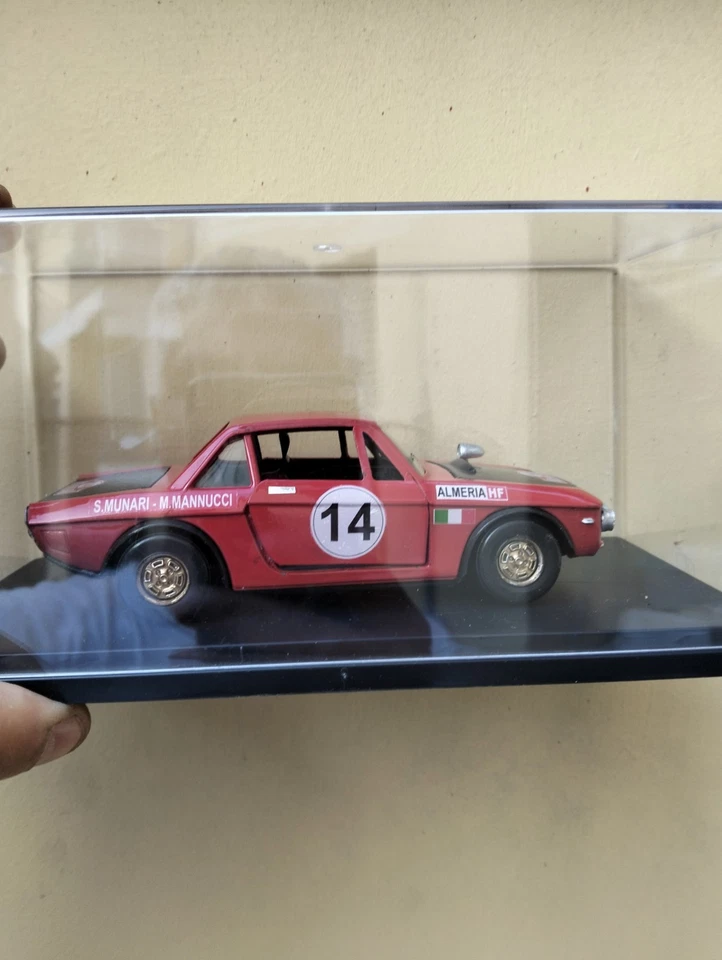 Modellino Lancia Fulvia Rally Scala 1,25 - Immagine 3 di 4