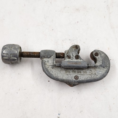 #ad RIDGID Model 15 Screw Feed 3 16quot; to 1 1 8quot; OD Tubing and Conduit Cutter USED $15.00