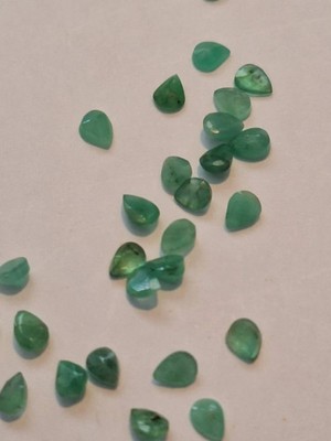 1 Smaragd, Emerald, pear facet ca. 4 x 3 mm Kolumbien transparent 15