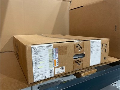 Cisco C9500-24Q-A Catalyst 24x40 QSFP UPoE Managed L3 Network Switch