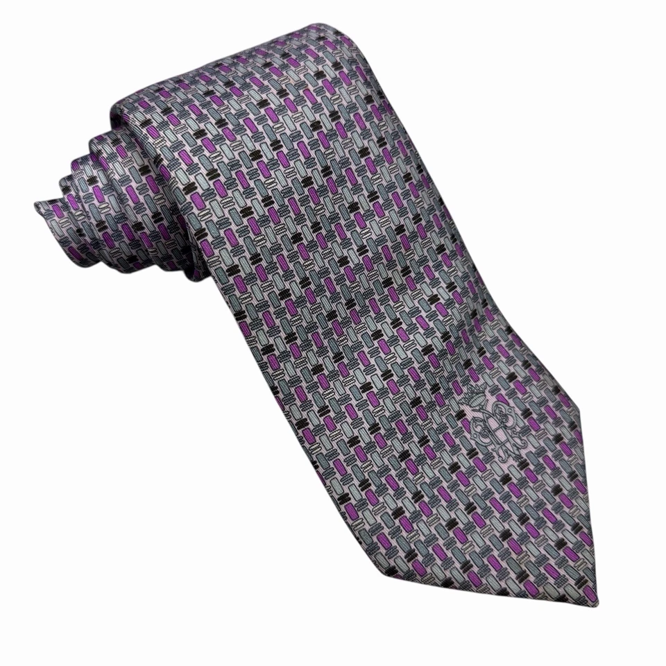 Gravata Emilio Pucci masculina recente geométrica roxa cetim seda 3 3/8" (L) x 61,5" (L) - Imagem 3 de 4