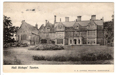 Eine frühe A.E. Barnes Postkarte von Hall Bishop's Tawton. Devon.