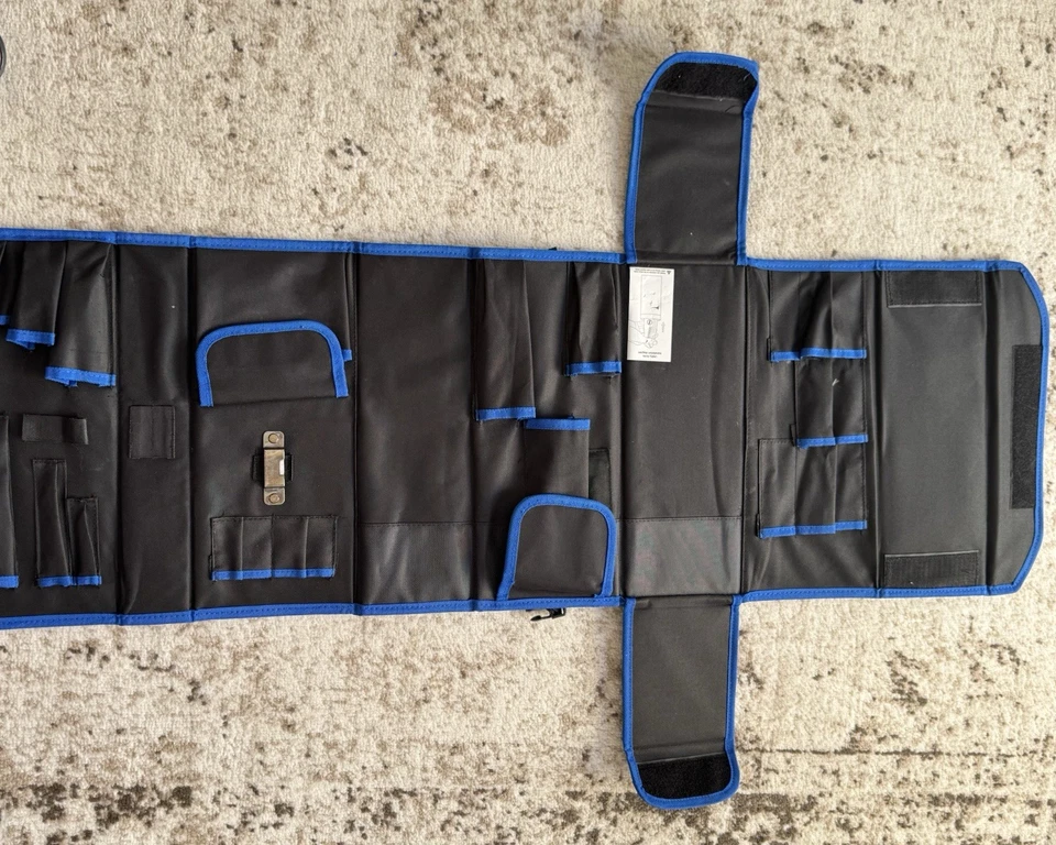 Mini bolsa de herramientas cobalto. Foto 2 de 2