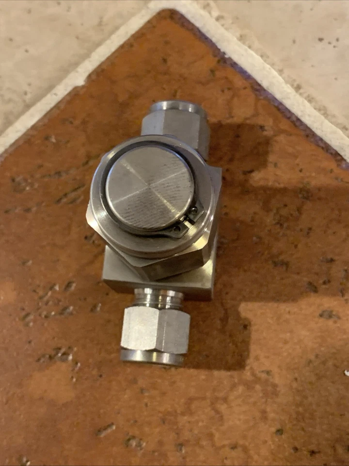 Swagelok SS-6TF-140 Stainless Steel Tee-Type Particulate Filter FNSP - Image 2 of 4