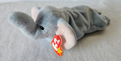 PEANUT -Ty Beanie Baby ELEPHANT light blue New NWMT toy **buy 2 plush get 1 Free