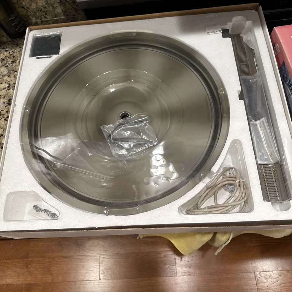 Ho Walthers Cornerstone Modern 130' Turntable 933-2829. NIB - Image 2 of 4