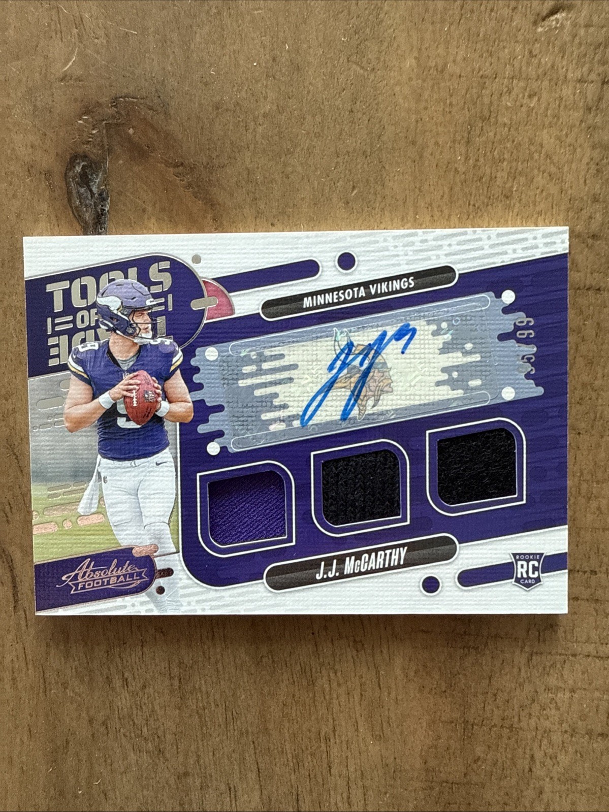JJ McCarthy Panini Absolute Tools of the Trade Triple Relics #TOTTJMY Autograph