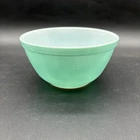 Vintage 1950's Pyrex Turquoise Mixing Bowl #402 -1-1/2 Quart