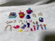 POLLY POCKET ACCESSORIES & FIGURES LOT MERMAID RAINBOW BEACH FUN UNICORN DRAGON