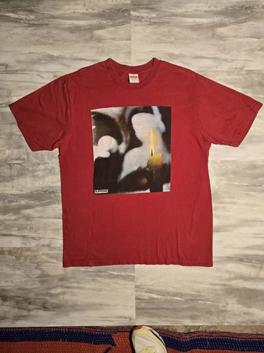T shirt rouge Supreme Candlelight taille moyenne OCCASION