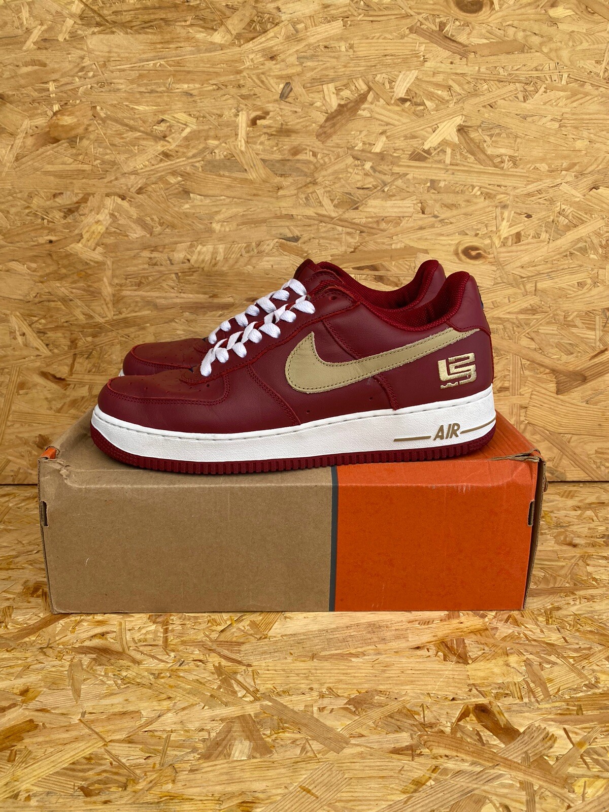 2004 lebron james shoes