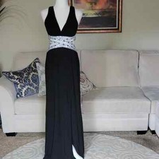 Blonde Nites By Stacy Sklar Dress/Gown size 9