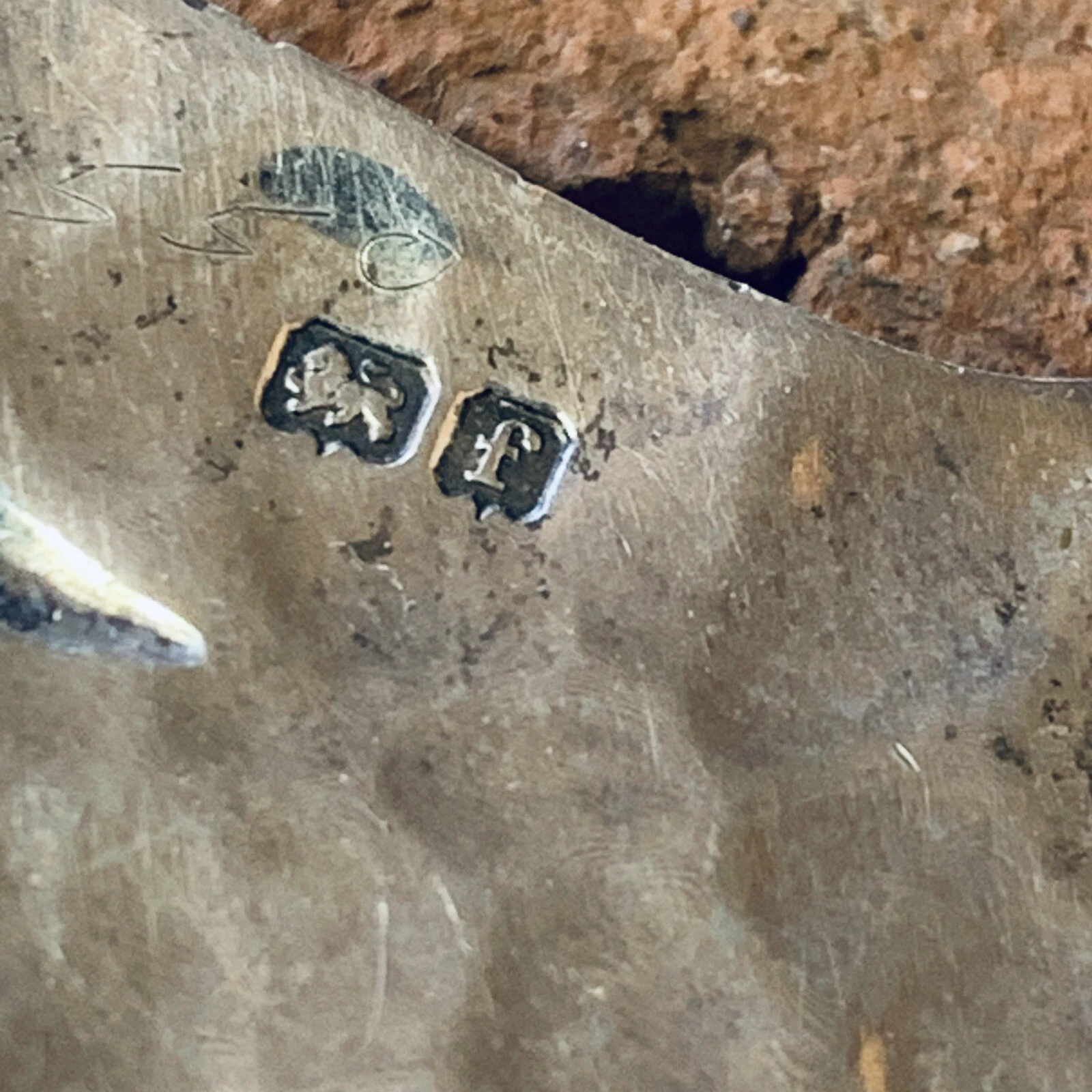 Picture 20 of 24