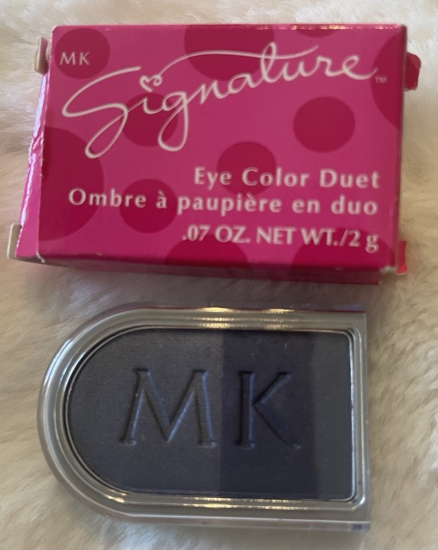 Mary Kay Eye Shadow TWILIGHT Signature Color Duet  MK #8857  .07 oz New in BOX