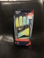 New Reebok  Soccer Blue Yellow Goalkeeper Gloves Size M/L