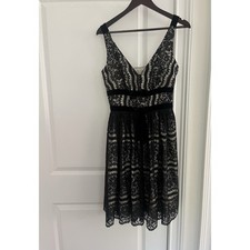 Anthropologie Plenty by tracy reese lace /silk overlay fit and flare Sz. 6 black