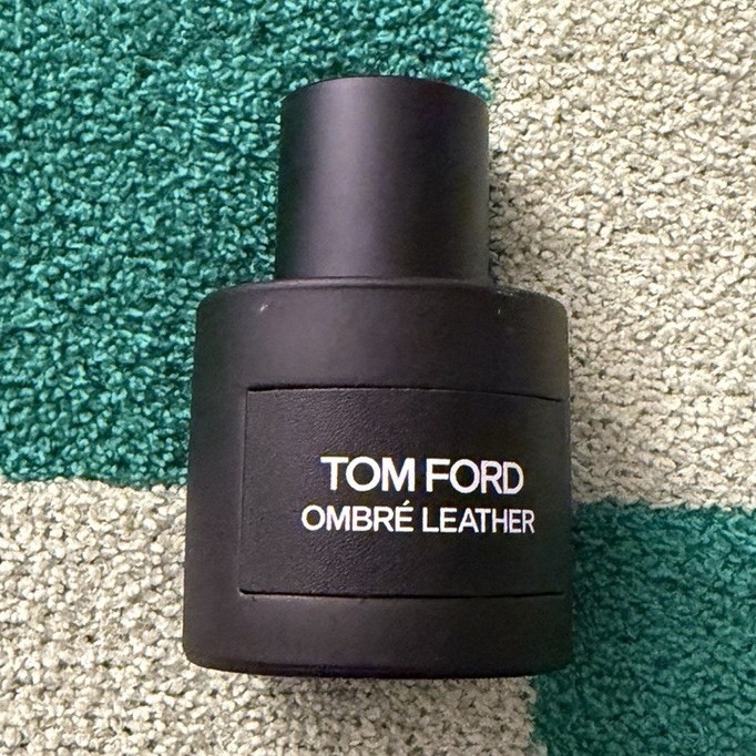Tom Ford Ombré Leather Eau de Parfum Spray 1.7 oz/50 mL Patchouli Jasmine