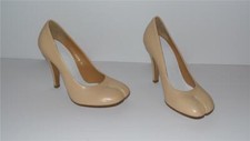  800 MAISON MARGIELA SPLIT TOE BEIGE PUMPS SIZE 36