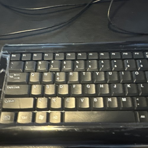 ASUS Model Ks2003 brand new Key Board in original plastic - Picture 5 of 6