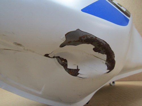 BMW R1150GS Adventure 2005 41,869 miles petrol fuel tank #dented# (7391) - Picture 4 of 16