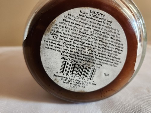 Yankee Candles Christmas Scents Jack Frost Mistletoe and Balsam and Cedar! - Picture 14 of 21