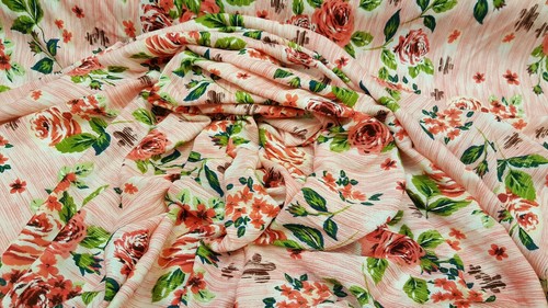 Tela floral de flores de coral de calli rayón por yarda hojas verdes crepé suaves - Imagen 4 de 12