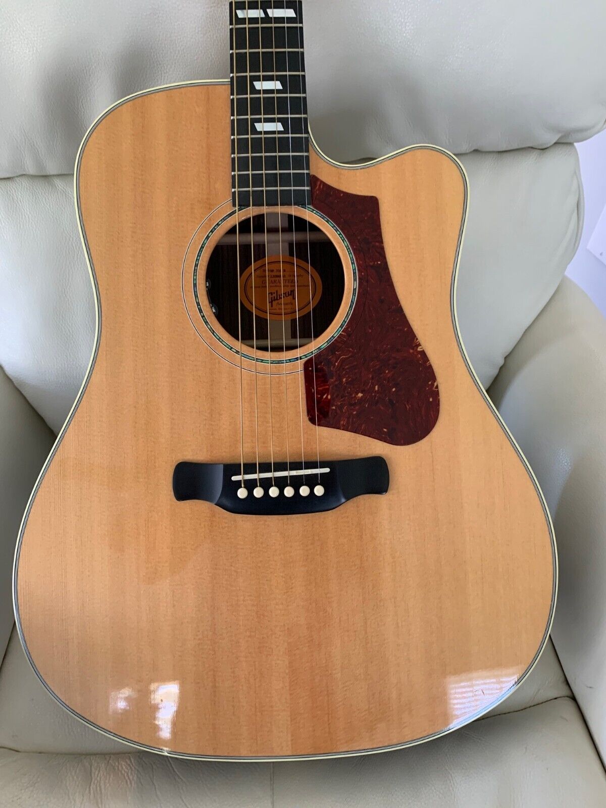 Gibson Acoustic Guitar HP 735R 2017 Mint Condition