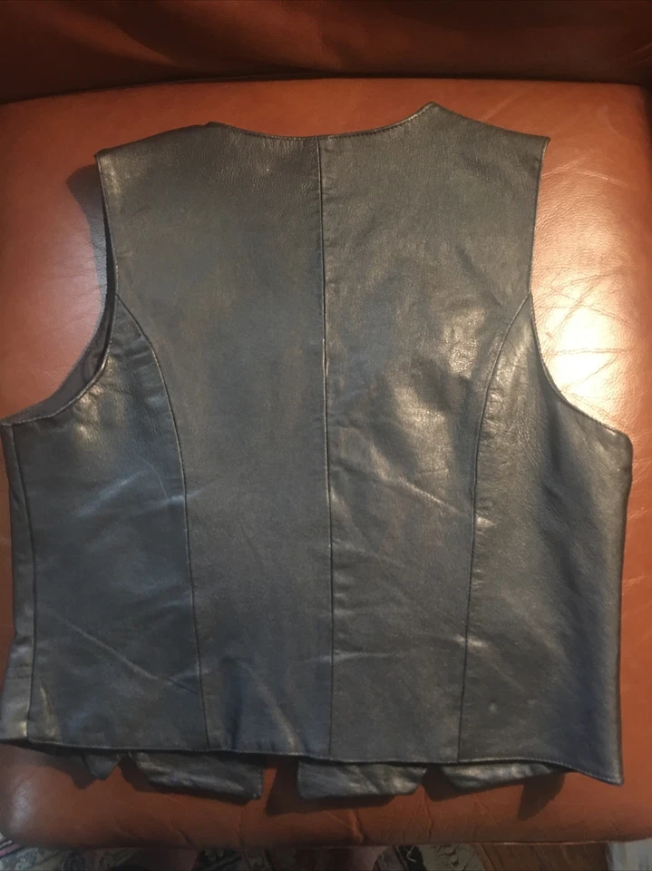 New Identity Black Vest - Image 2 of 2